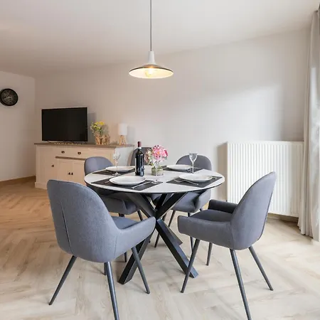 Walter Vilain 0105 Apartment Saint-Idesbald